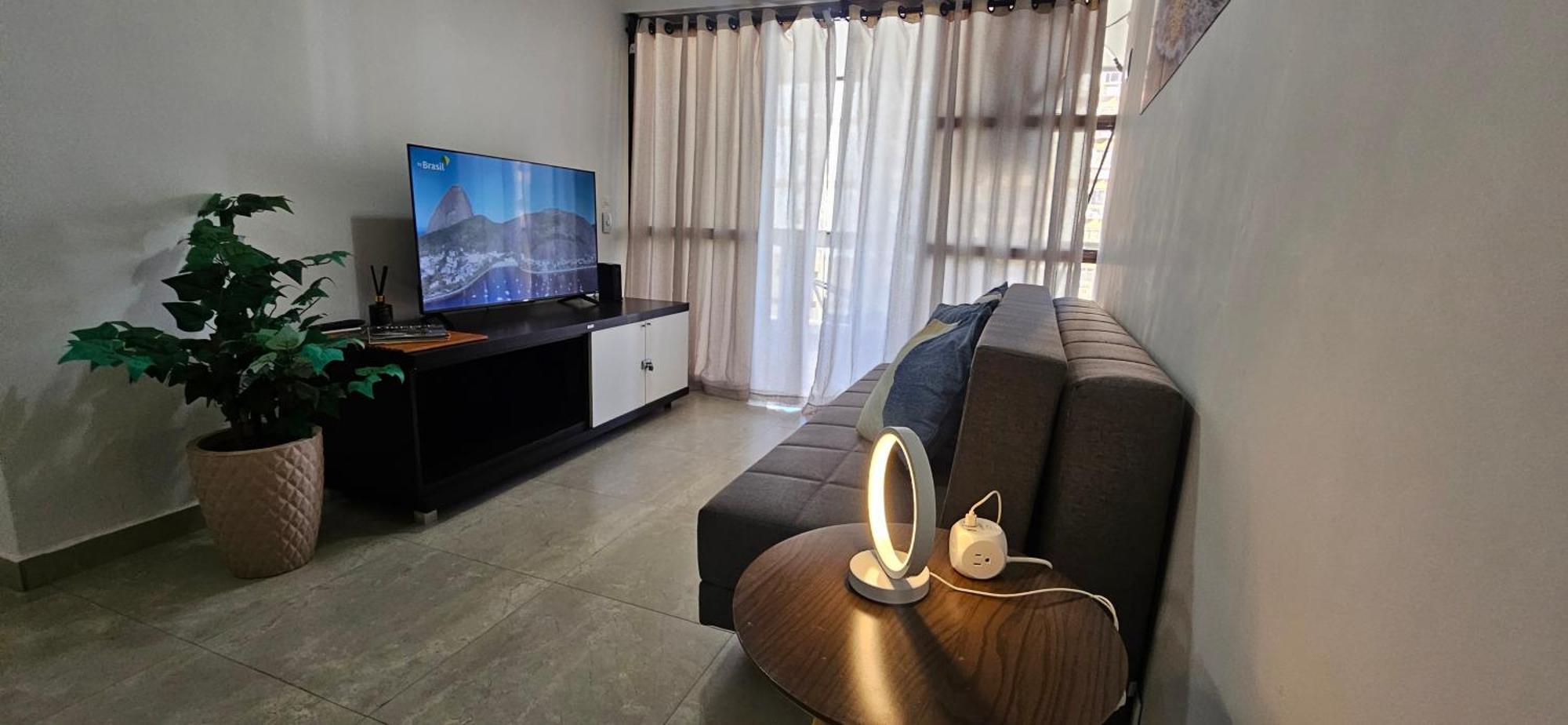 Beachfront Large Apartment *